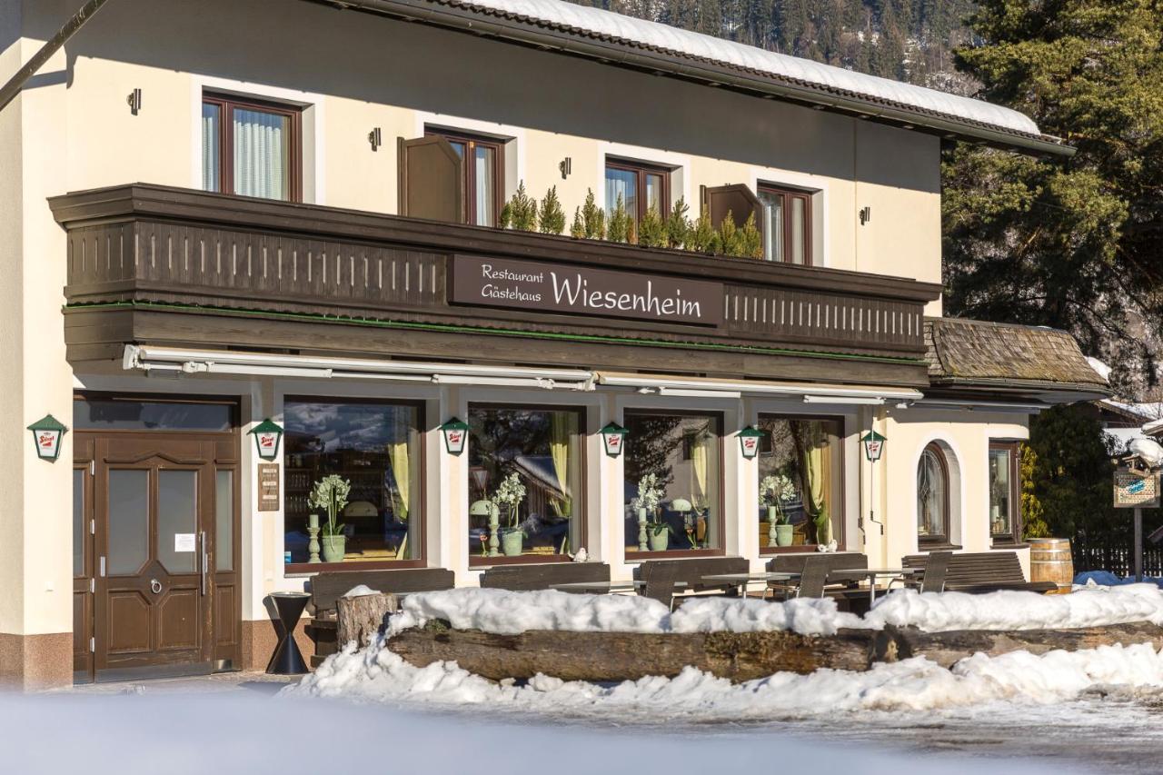 Restaurant Gaestehaus Wiesenheim Uderns Exterior foto
